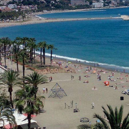 Malagueta Playa Azul Mediterraneo マラガ エクステリア 写真
